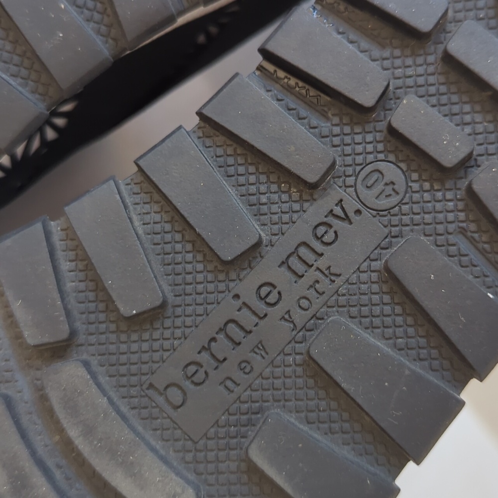 BM Bernie Mev Mary Jane Flats EU 40 Black White Lightweight Flexible - Picture 5 of 16